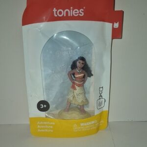 Disney Princess Moana Tonie Figure - Red and Yellow